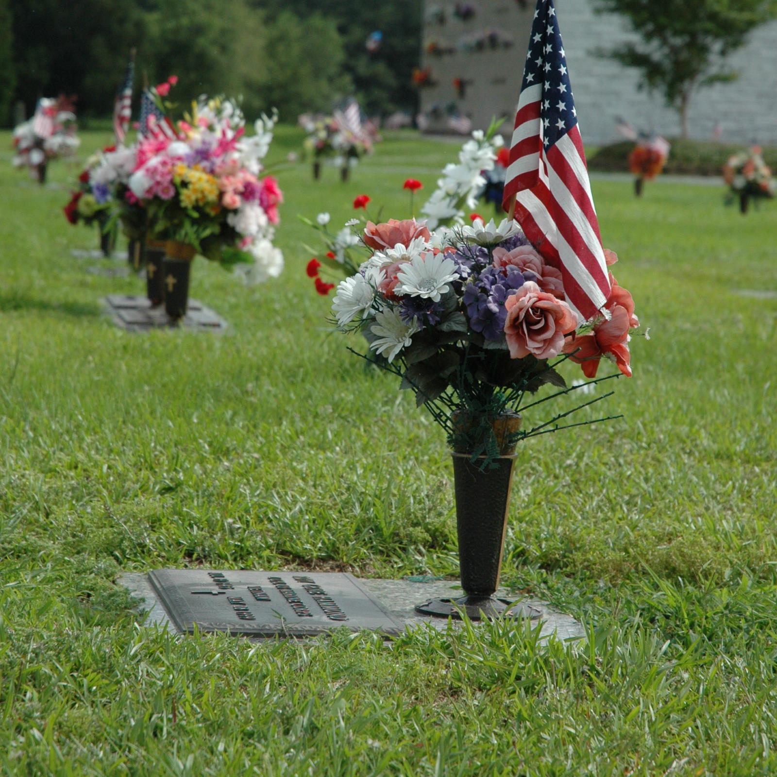 Cemetery Niche Decorations | Shelly Lighting